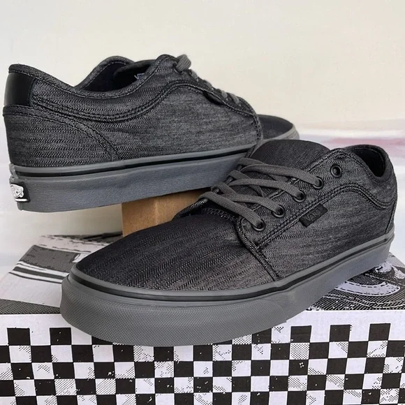 Vans Men’s Skate Chukka Low
Black/Grey/Denim
VN0A4BX45BR
Sneakers - Picture 6 of 16
